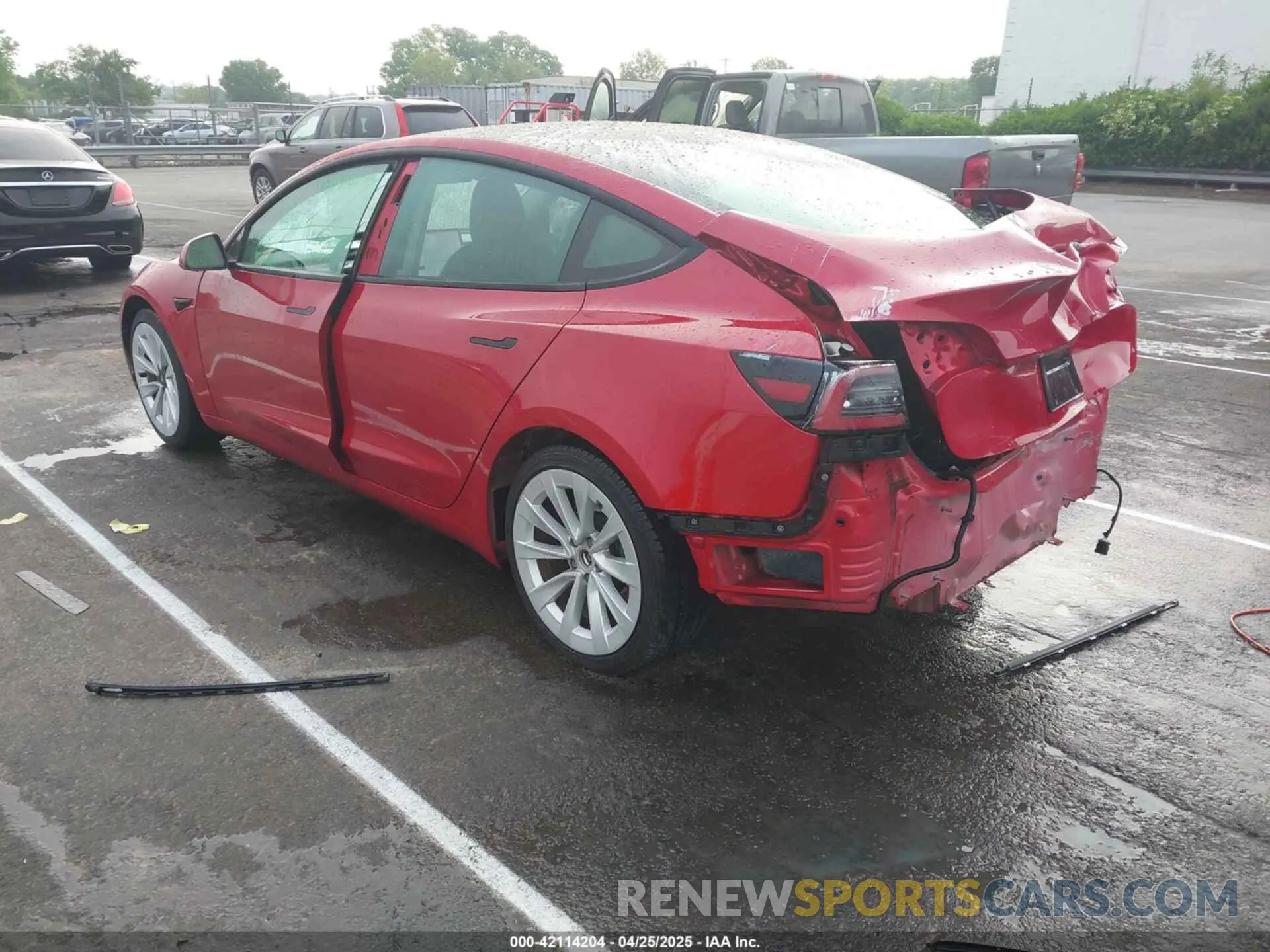 3 fotografías del automóvil dañado 5YJ3E1EAXMF017773 TESLA MODEL 3 2021