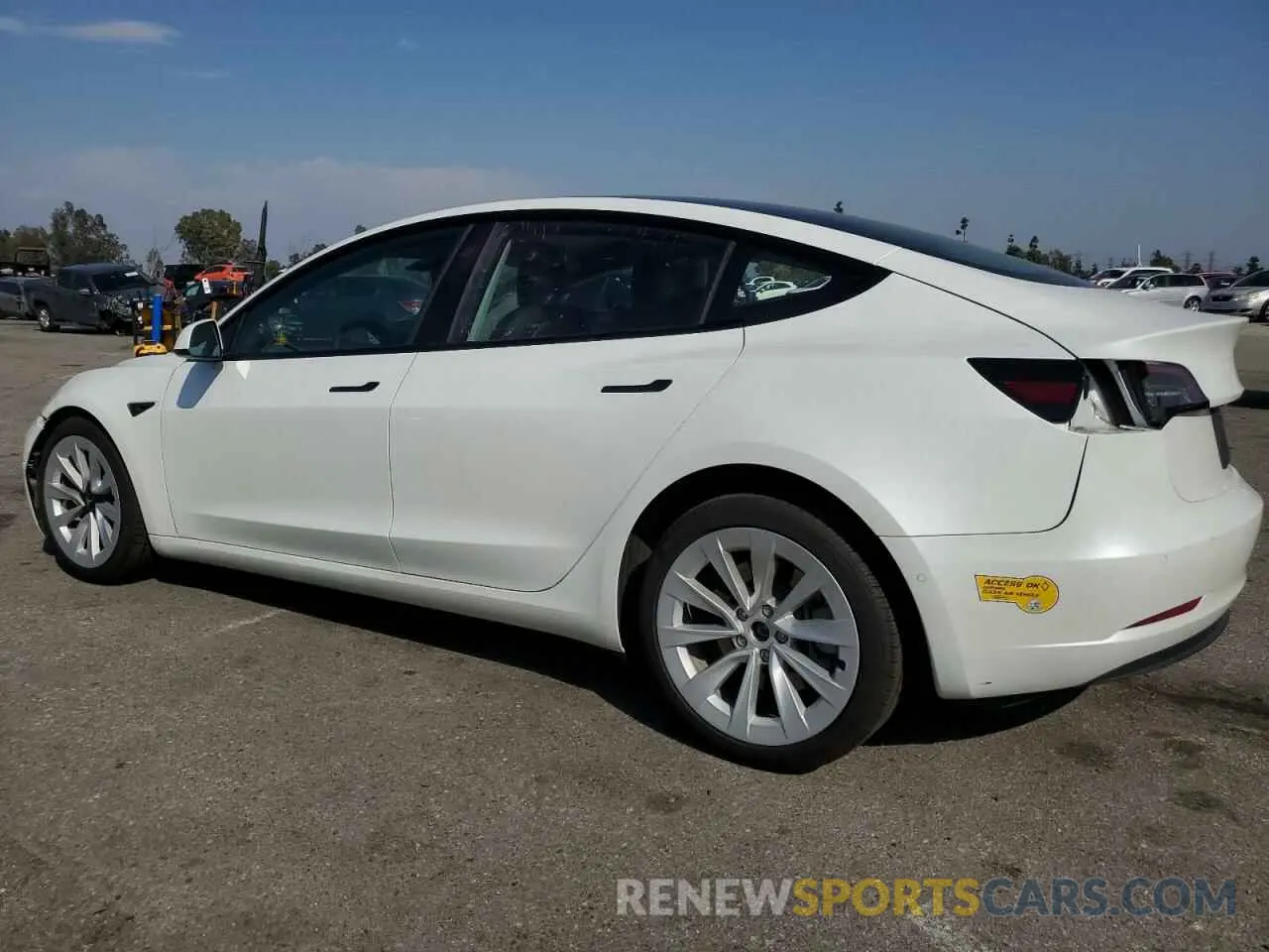 2 fotografías del automóvil dañado 5YJ3E1EAXMF068402 TESLA MODEL 3 2021