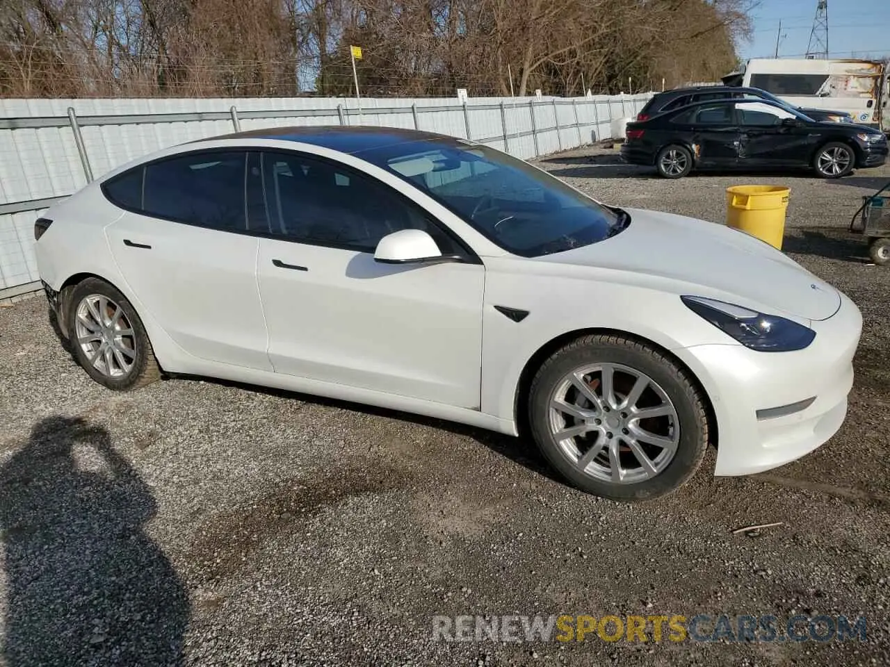 4 fotografías del automóvil dañado 5YJ3E1EAXMF083496 TESLA MODEL 3 2021