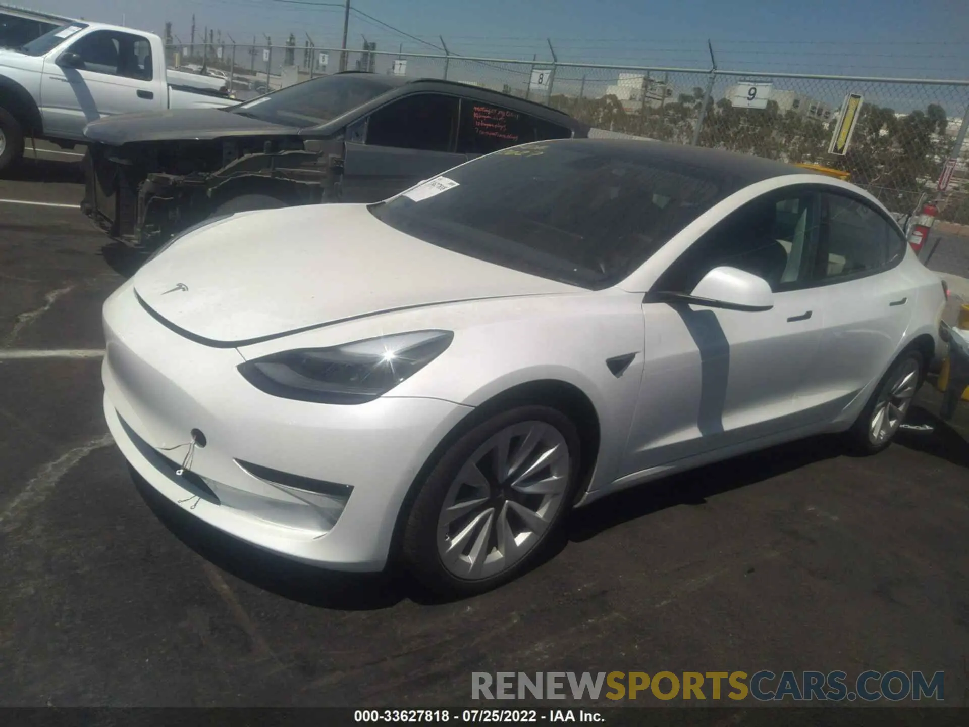 2 fotografías del automóvil dañado 5YJ3E1EAXMF084874 TESLA MODEL 3 2021