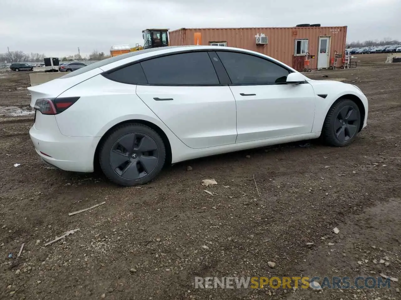 3 fotografías del automóvil dañado 5YJ3E1EAXMF853650 TESLA MODEL 3 2021