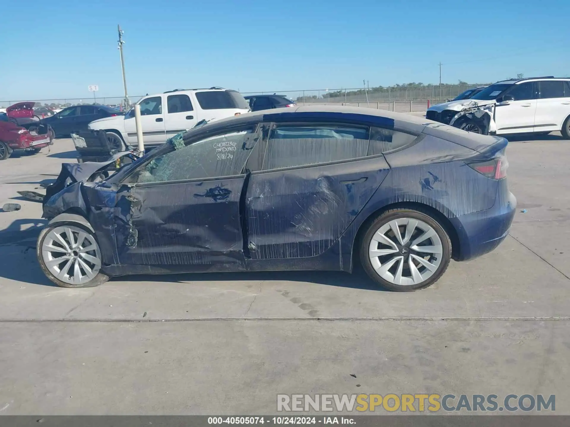 13 fotografías del automóvil dañado 5YJ3E1EAXMF920716 TESLA MODEL 3 2021
