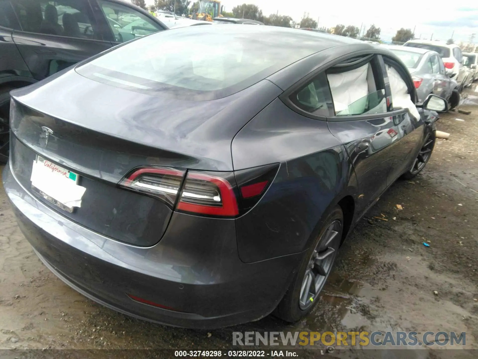 4 fotografías del automóvil dañado 5YJ3E1EAXMF930209 TESLA MODEL 3 2021