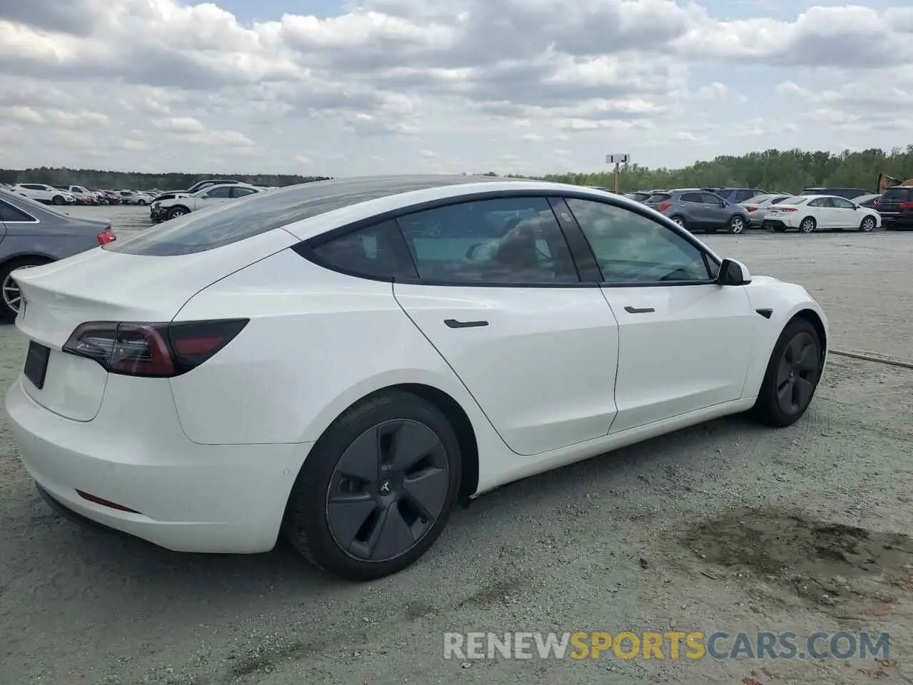 3 fotografías del automóvil dañado 5YJ3E1EAXMF973450 TESLA MODEL 3 2021