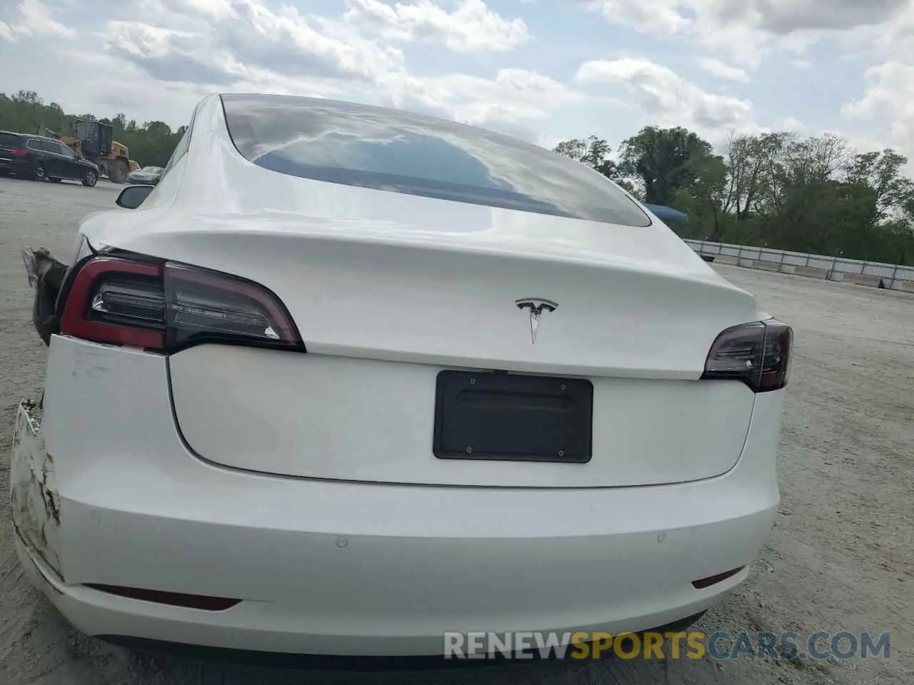 6 fotografías del automóvil dañado 5YJ3E1EAXMF973450 TESLA MODEL 3 2021