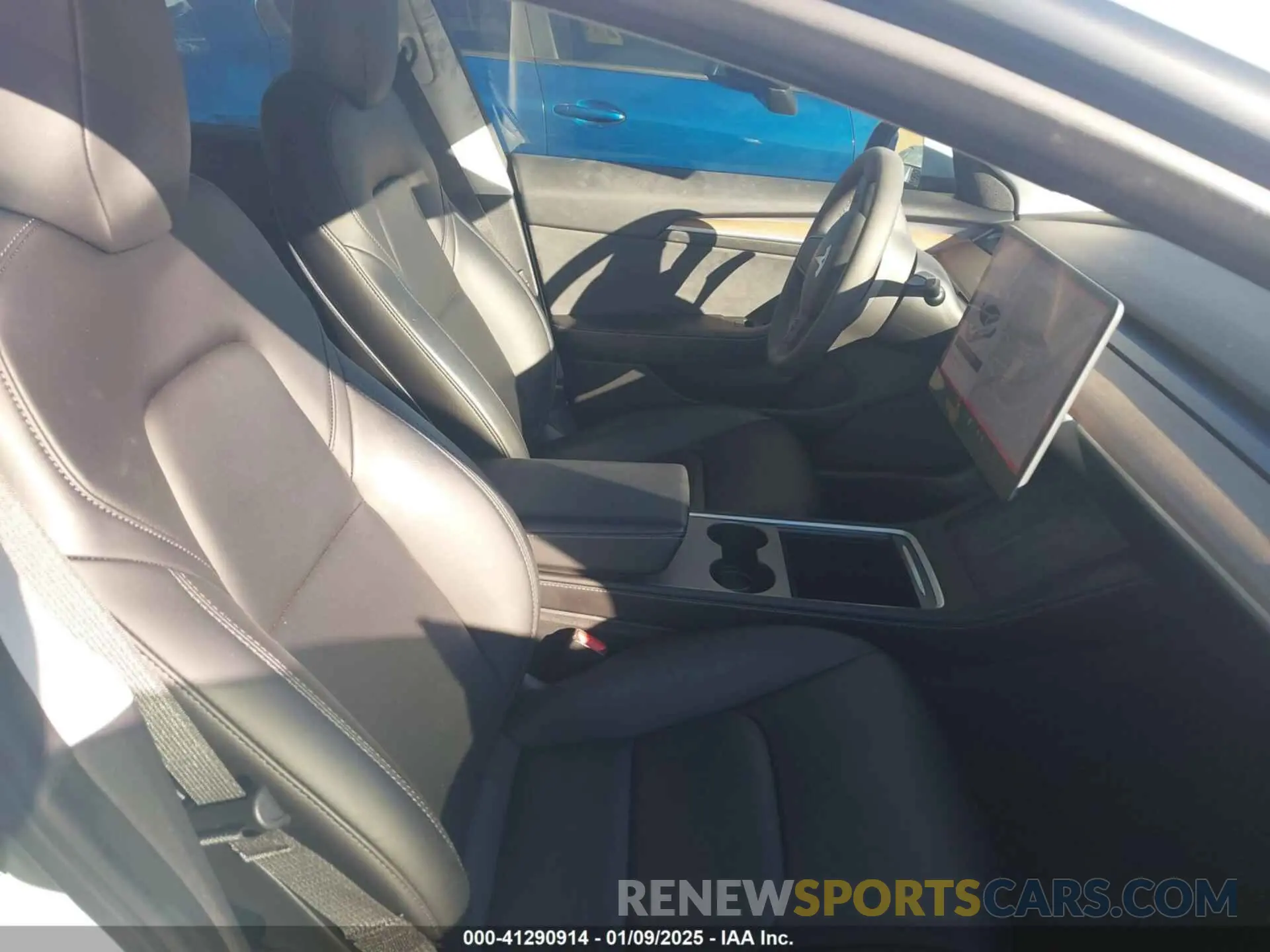 5 fotografías del automóvil dañado 5YJ3E1EB0MF010078 TESLA MODEL 3 2021