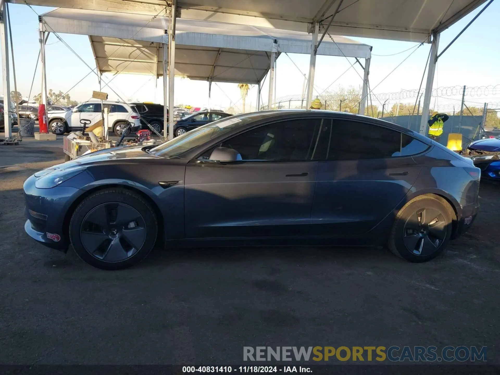 14 fotografías del automóvil dañado 5YJ3E1EB0MF050967 TESLA MODEL 3 2021