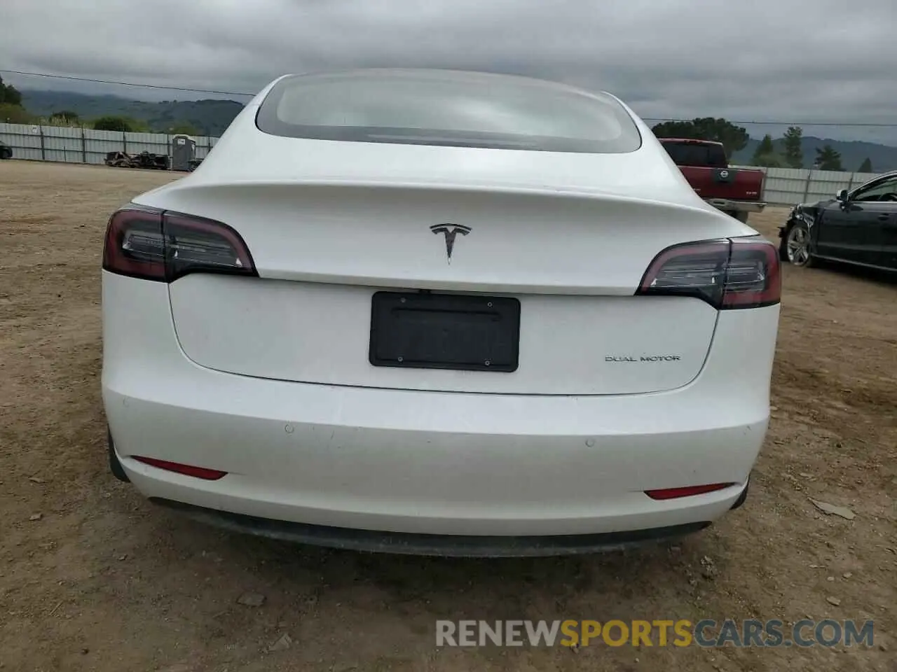 6 fotografías del automóvil dañado 5YJ3E1EB0MF073052 TESLA MODEL 3 2021