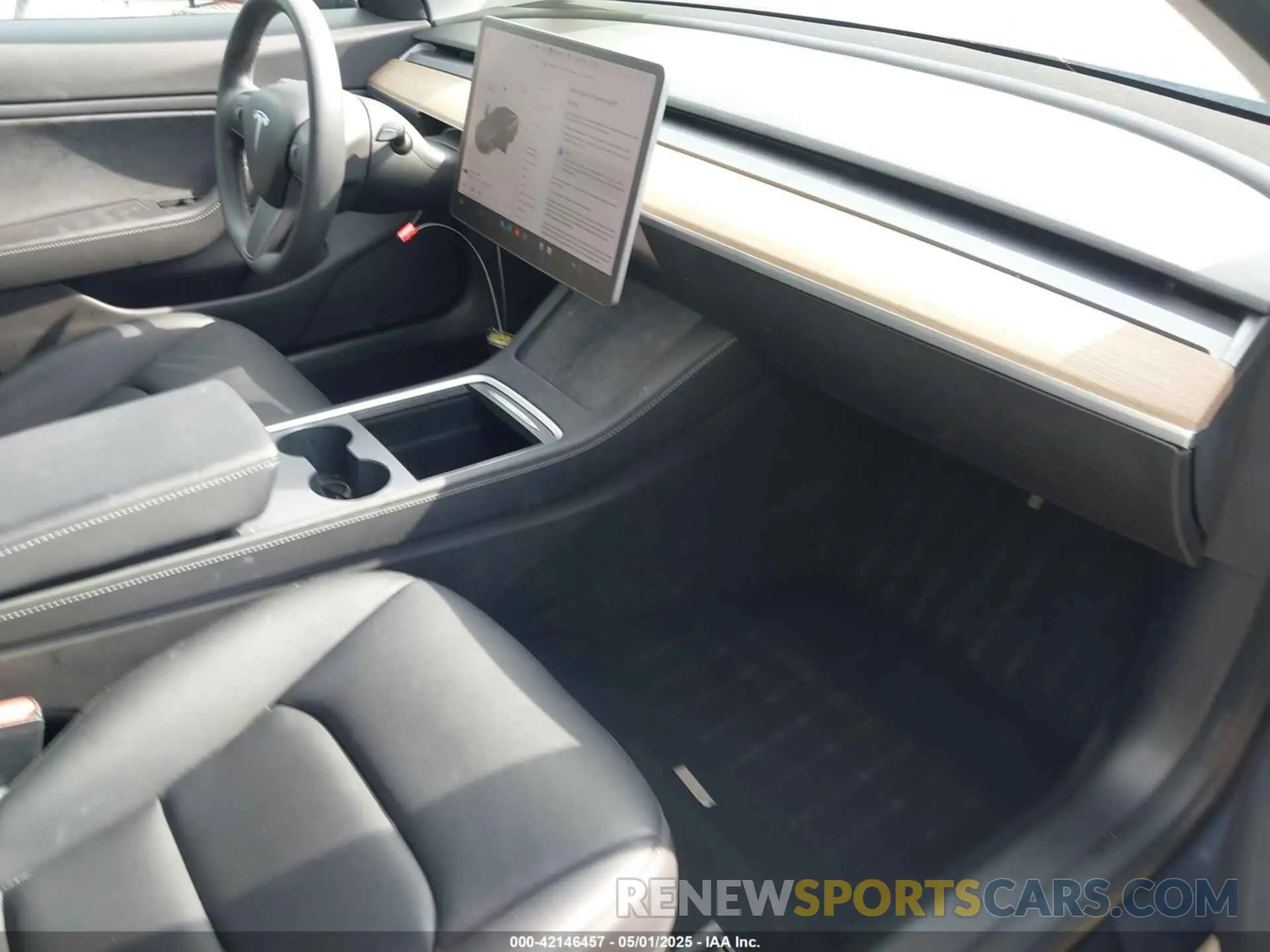 5 fotografías del automóvil dañado 5YJ3E1EB0MF902654 TESLA MODEL 3 2021