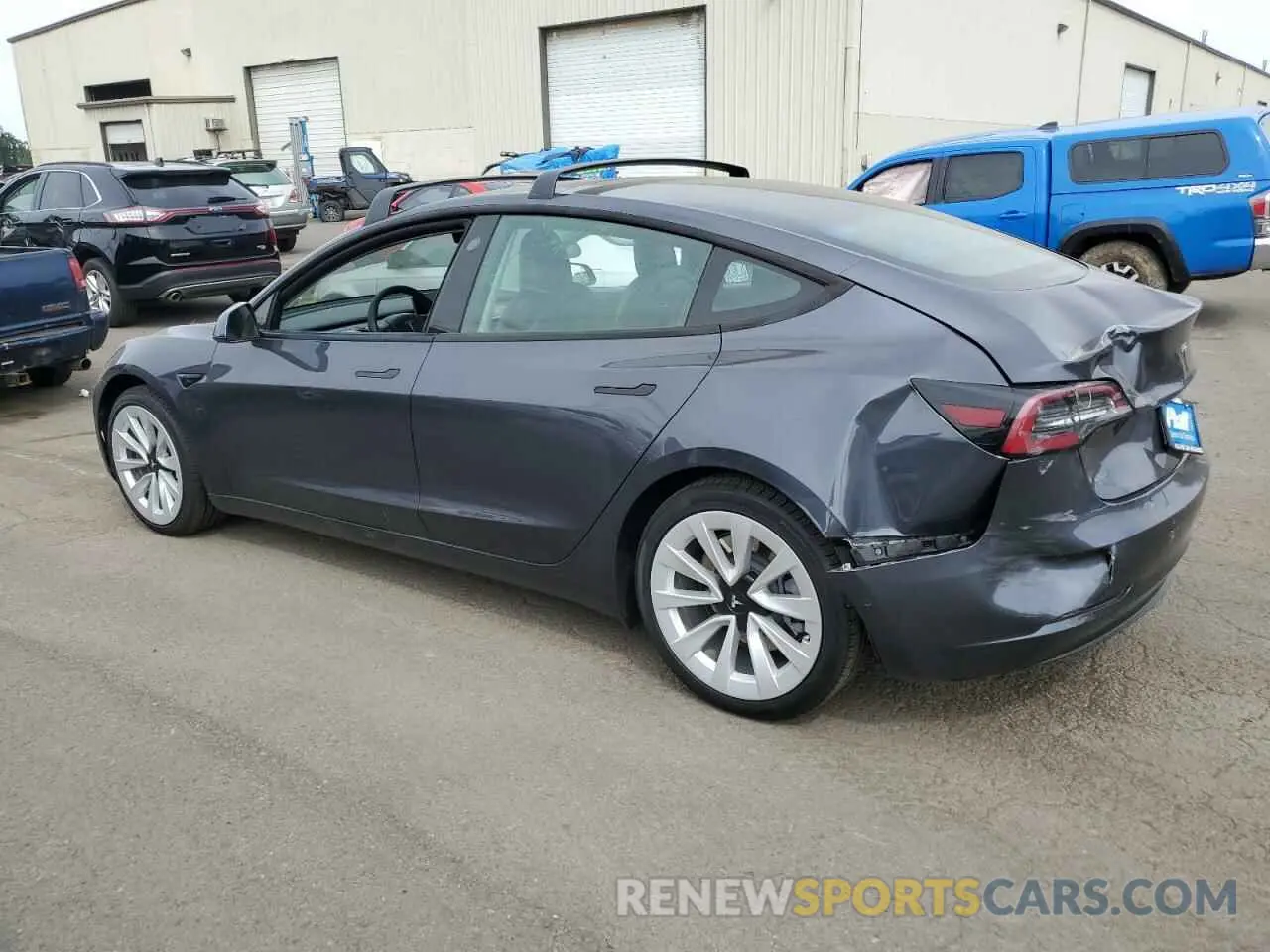 2 fotografías del automóvil dañado 5YJ3E1EB0MF936660 TESLA MODEL 3 2021