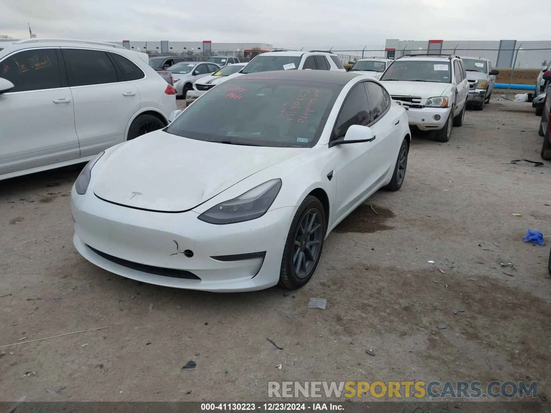 2 fotografías del automóvil dañado 5YJ3E1EB0MF937761 TESLA MODEL 3 2021