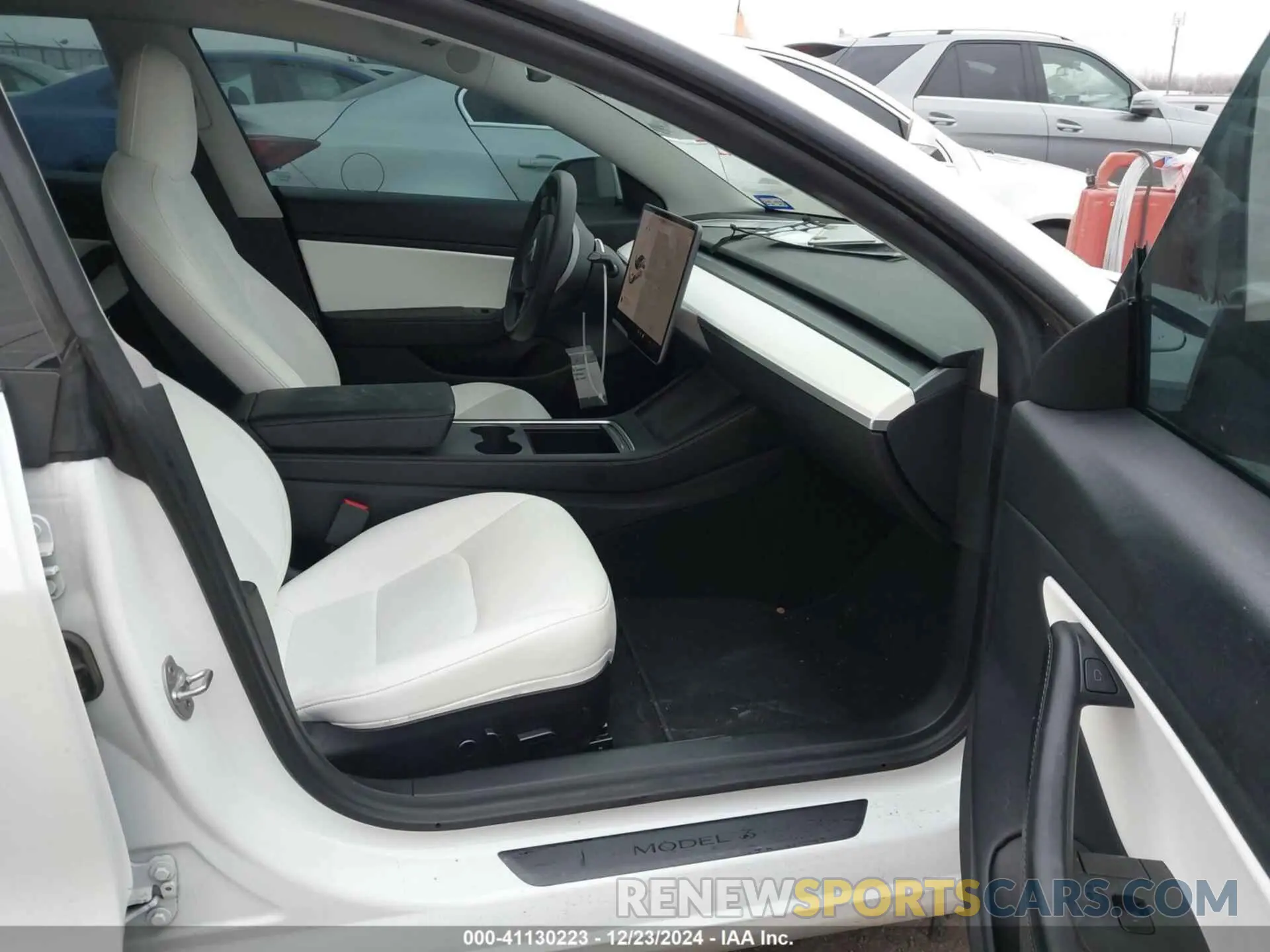 5 fotografías del automóvil dañado 5YJ3E1EB0MF937761 TESLA MODEL 3 2021