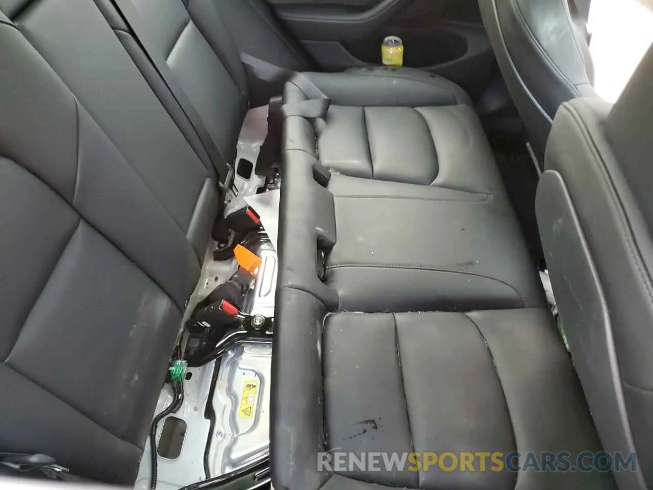 10 fotografías del automóvil dañado 5YJ3E1EB0MF938991 TESLA MODEL 3 2021