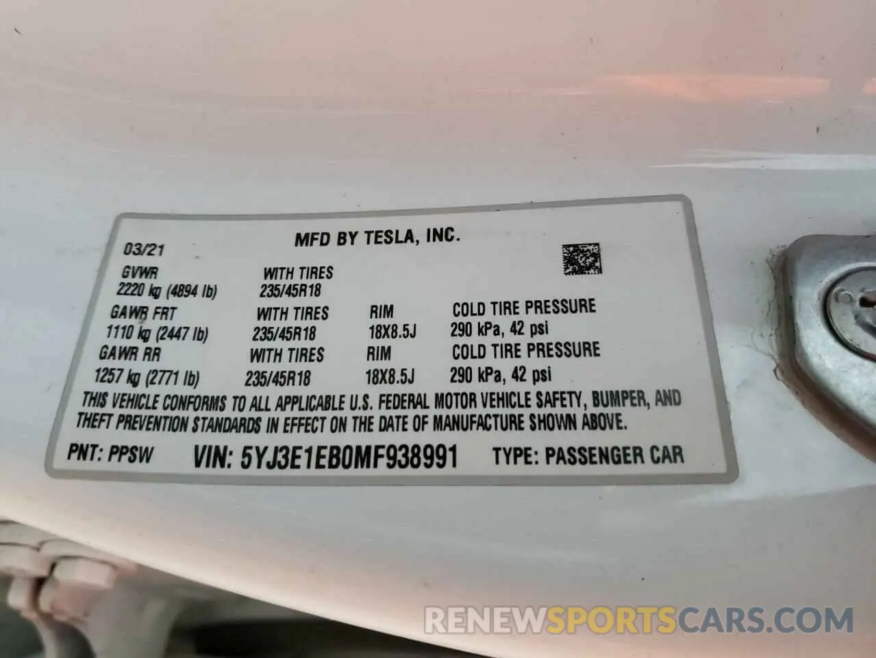 12 fotografías del automóvil dañado 5YJ3E1EB0MF938991 TESLA MODEL 3 2021