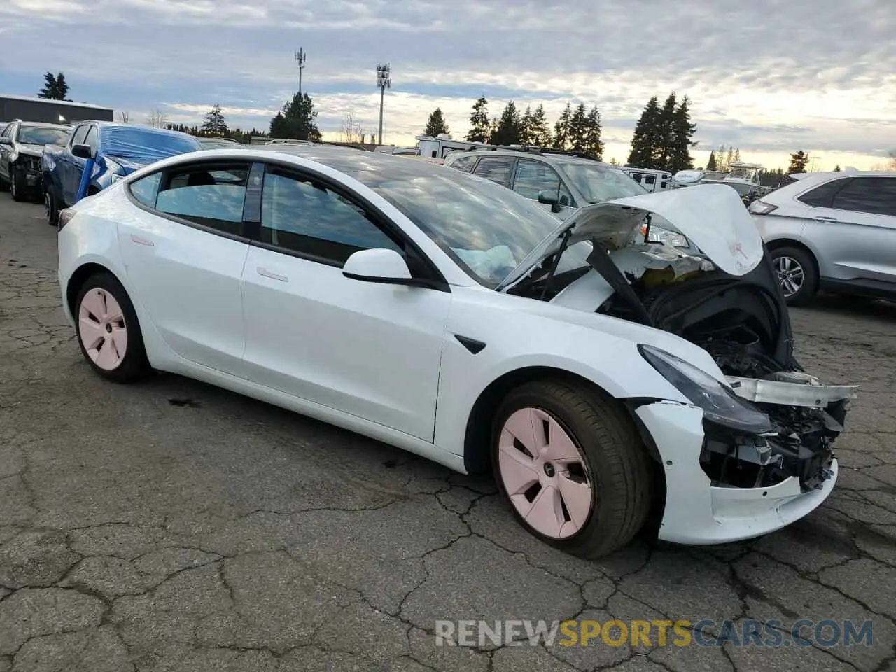 4 fotografías del automóvil dañado 5YJ3E1EB0MF938991 TESLA MODEL 3 2021