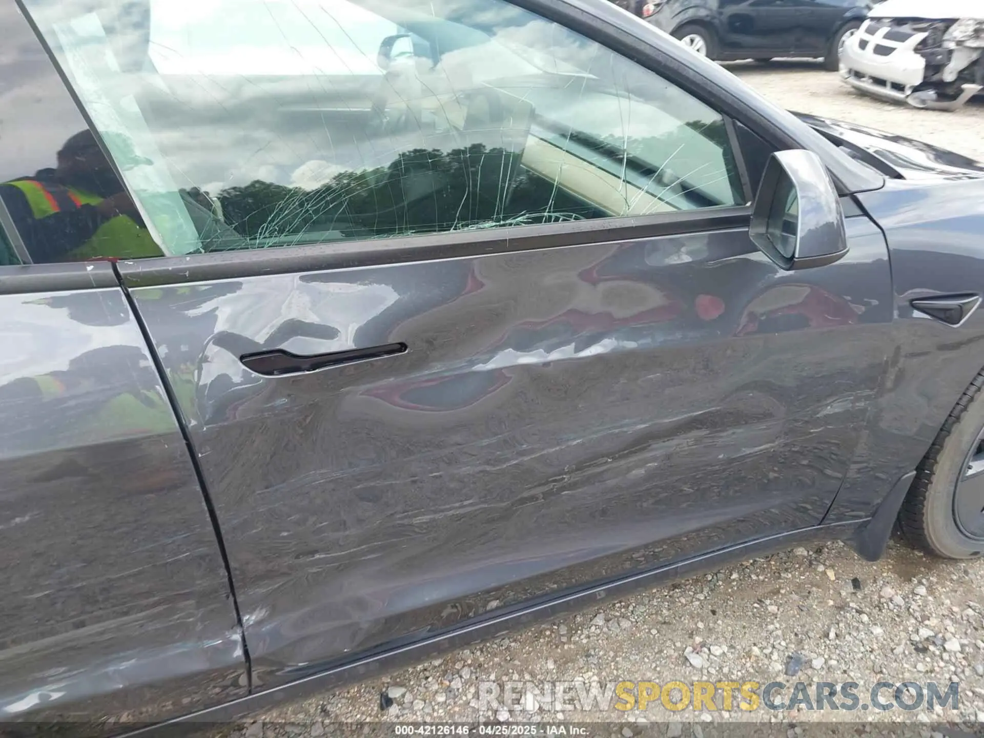 19 fotografías del automóvil dañado 5YJ3E1EB0MF979654 TESLA MODEL 3 2021