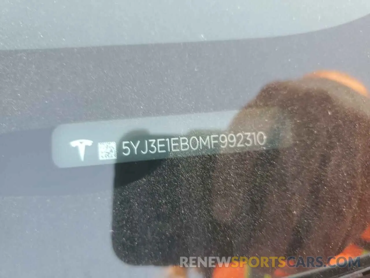 12 fotografías del automóvil dañado 5YJ3E1EB0MF992310 TESLA MODEL 3 2021