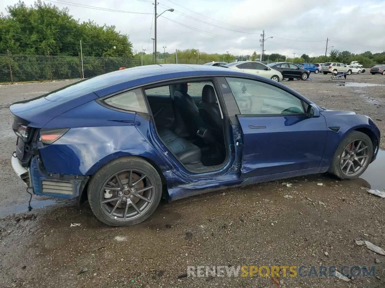 3 fotografías del automóvil dañado 5YJ3E1EB1MF063971 TESLA MODEL 3 2021