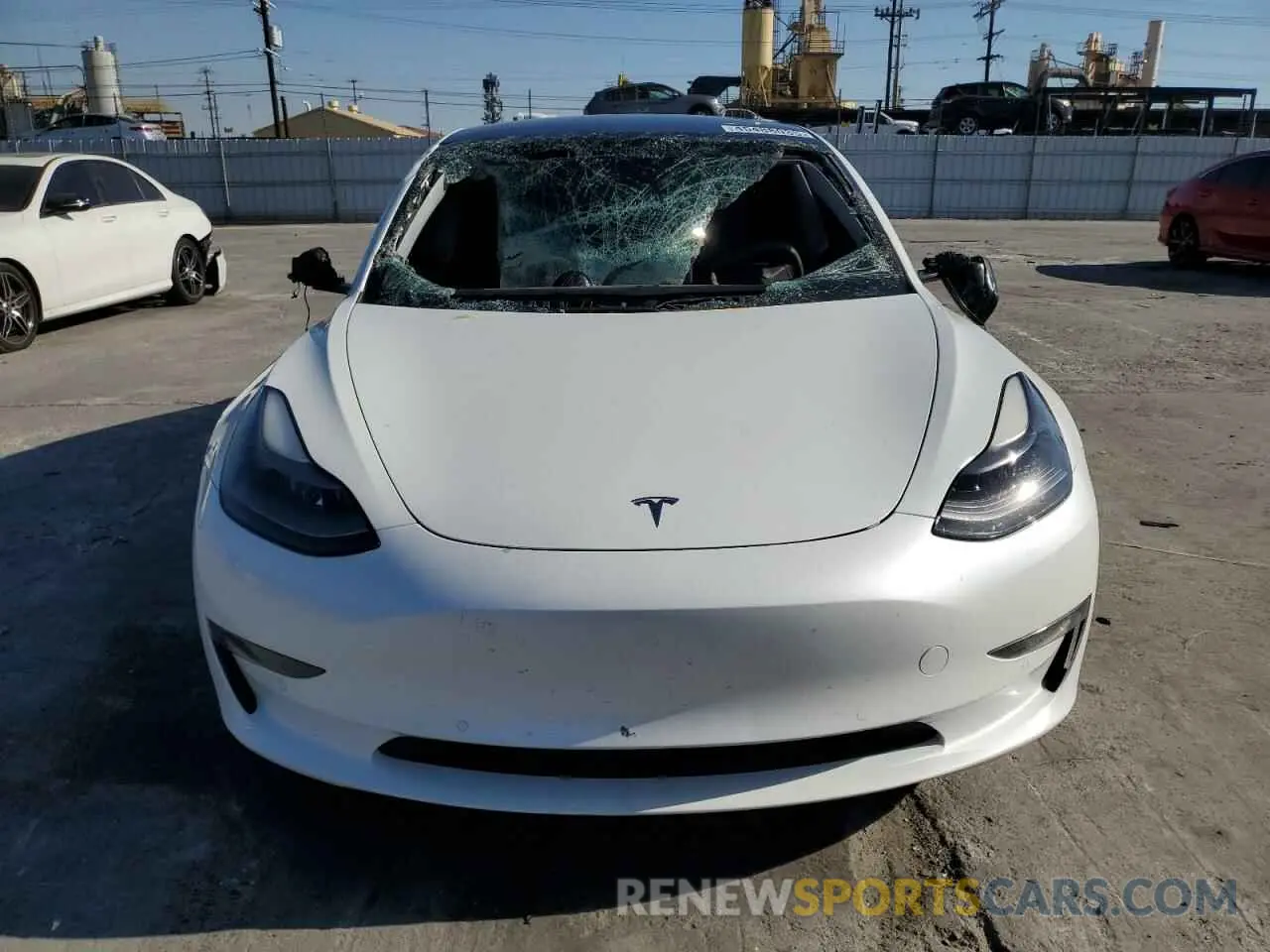 5 fotografías del automóvil dañado 5YJ3E1EB1MF064716 TESLA MODEL 3 2021