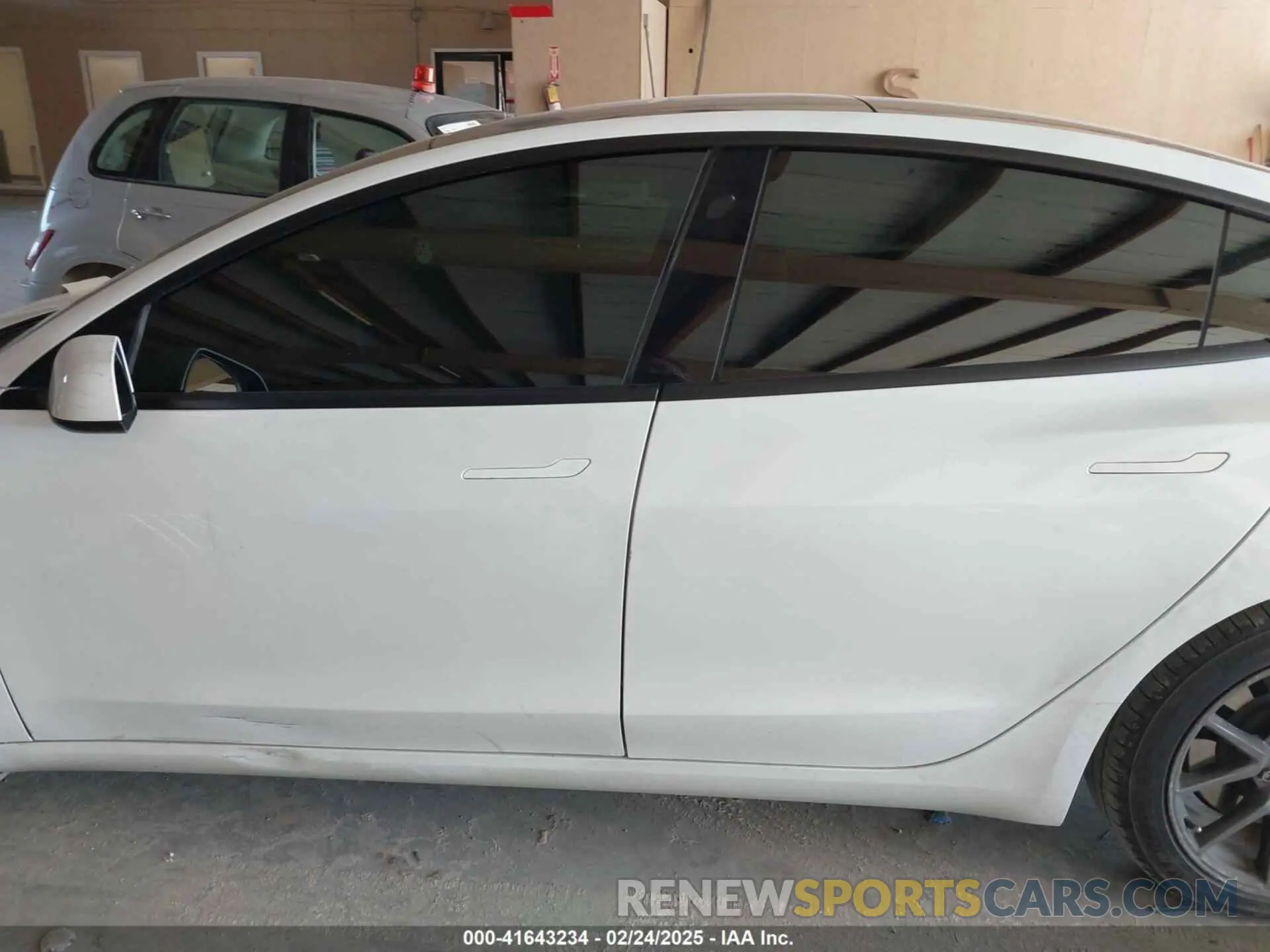14 fotografías del automóvil dañado 5YJ3E1EB1MF852881 TESLA MODEL 3 2021