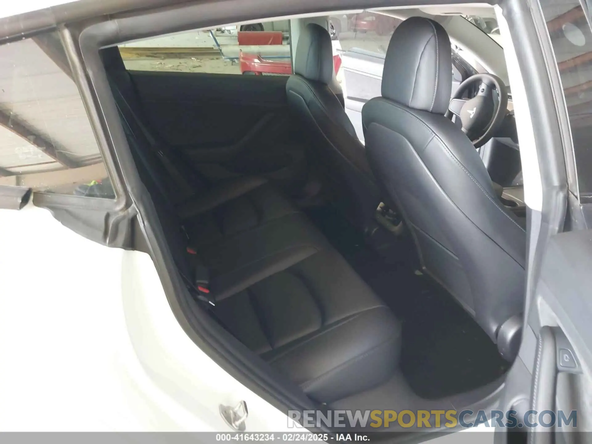 8 fotografías del automóvil dañado 5YJ3E1EB1MF852881 TESLA MODEL 3 2021