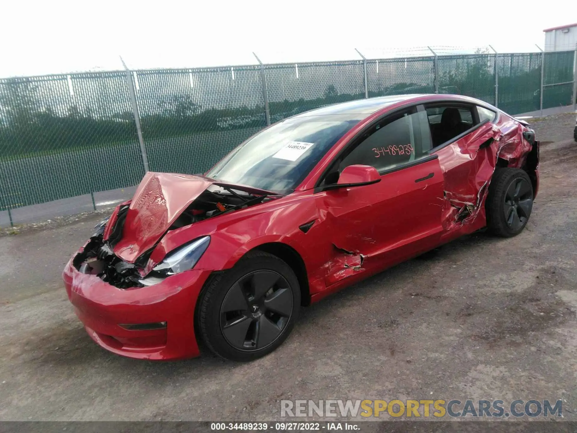 2 fotografías del automóvil dañado 5YJ3E1EB1MF869342 TESLA MODEL 3 2021