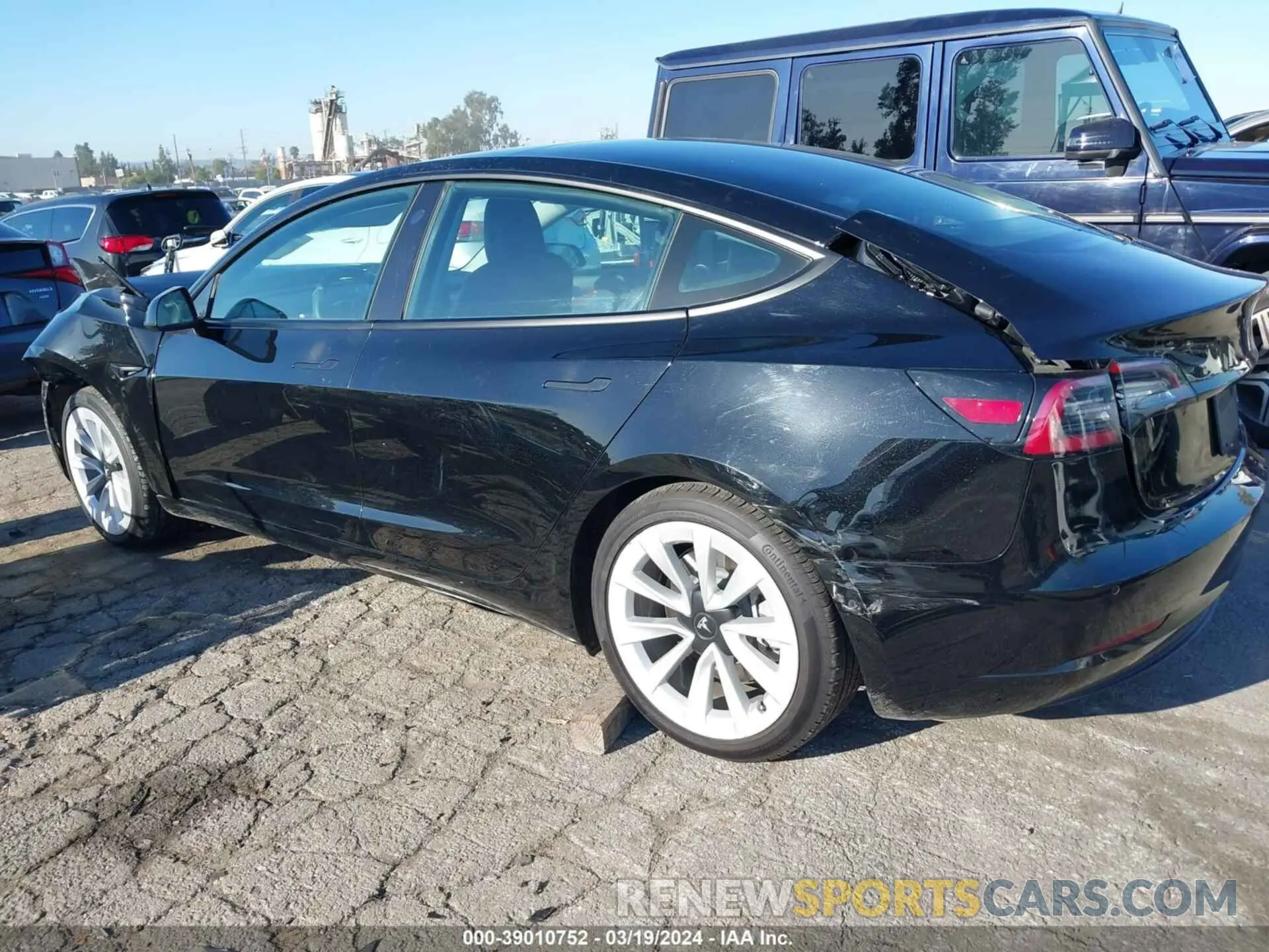 3 fotografías del automóvil dañado 5YJ3E1EB1MF936599 TESLA MODEL 3 2021