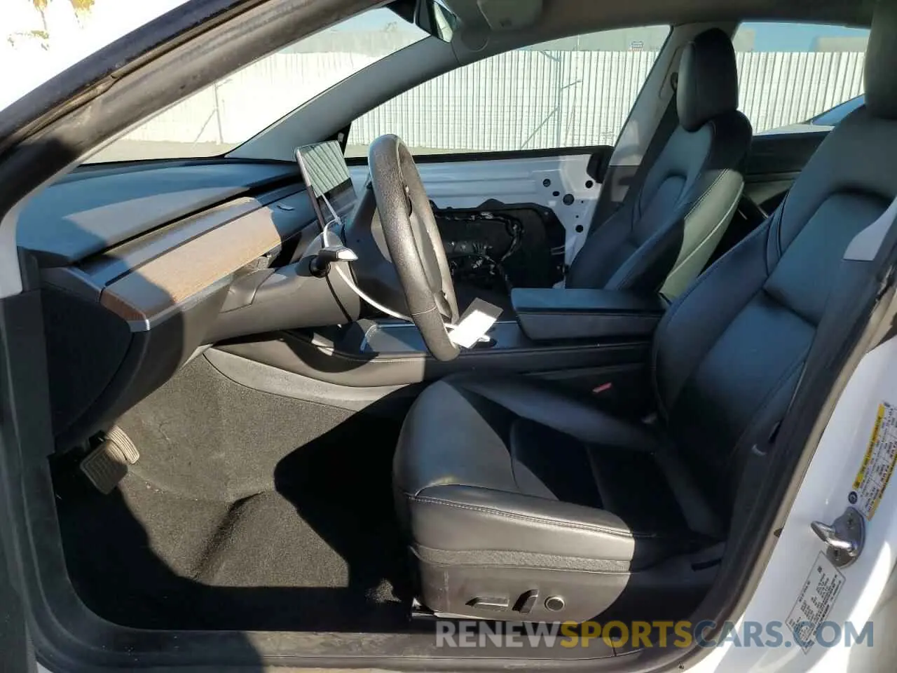 7 fotografías del automóvil dañado 5YJ3E1EB1MF938899 TESLA MODEL 3 2021