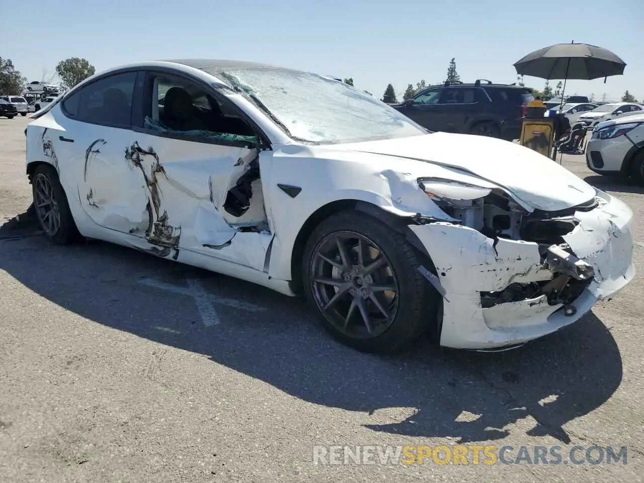 4 fotografías del automóvil dañado 5YJ3E1EB2MF007067 TESLA MODEL 3 2021