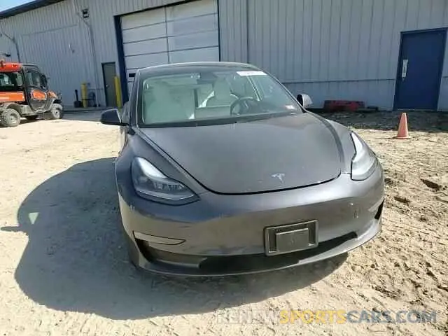 13 fotografías del automóvil dañado 5YJ3E1EB2MF036486 TESLA MODEL 3 2021