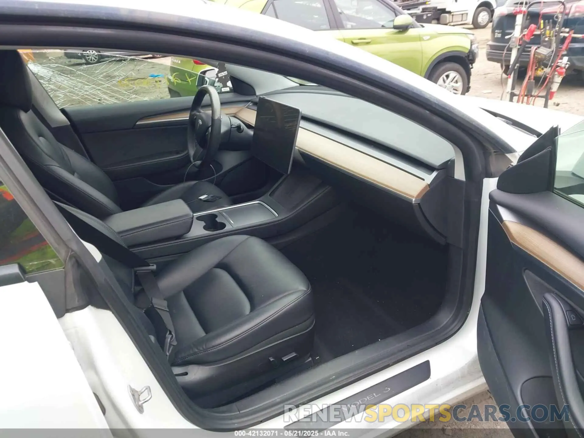 5 fotografías del automóvil dañado 5YJ3E1EB2MF049237 TESLA MODEL 3 2021