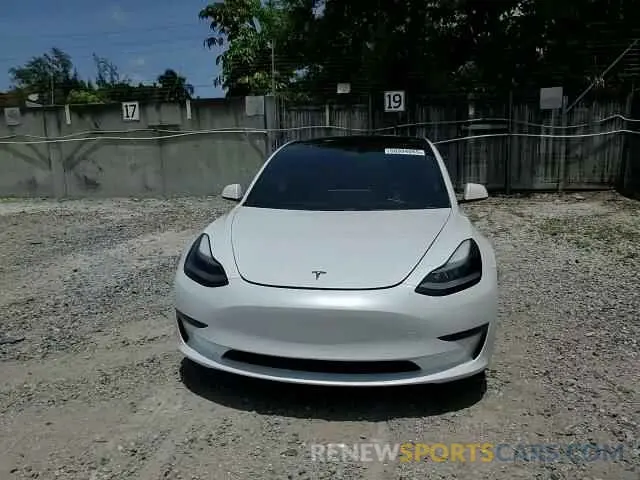 13 fotografías del automóvil dañado 5YJ3E1EB2MF054518 TESLA MODEL 3 2021