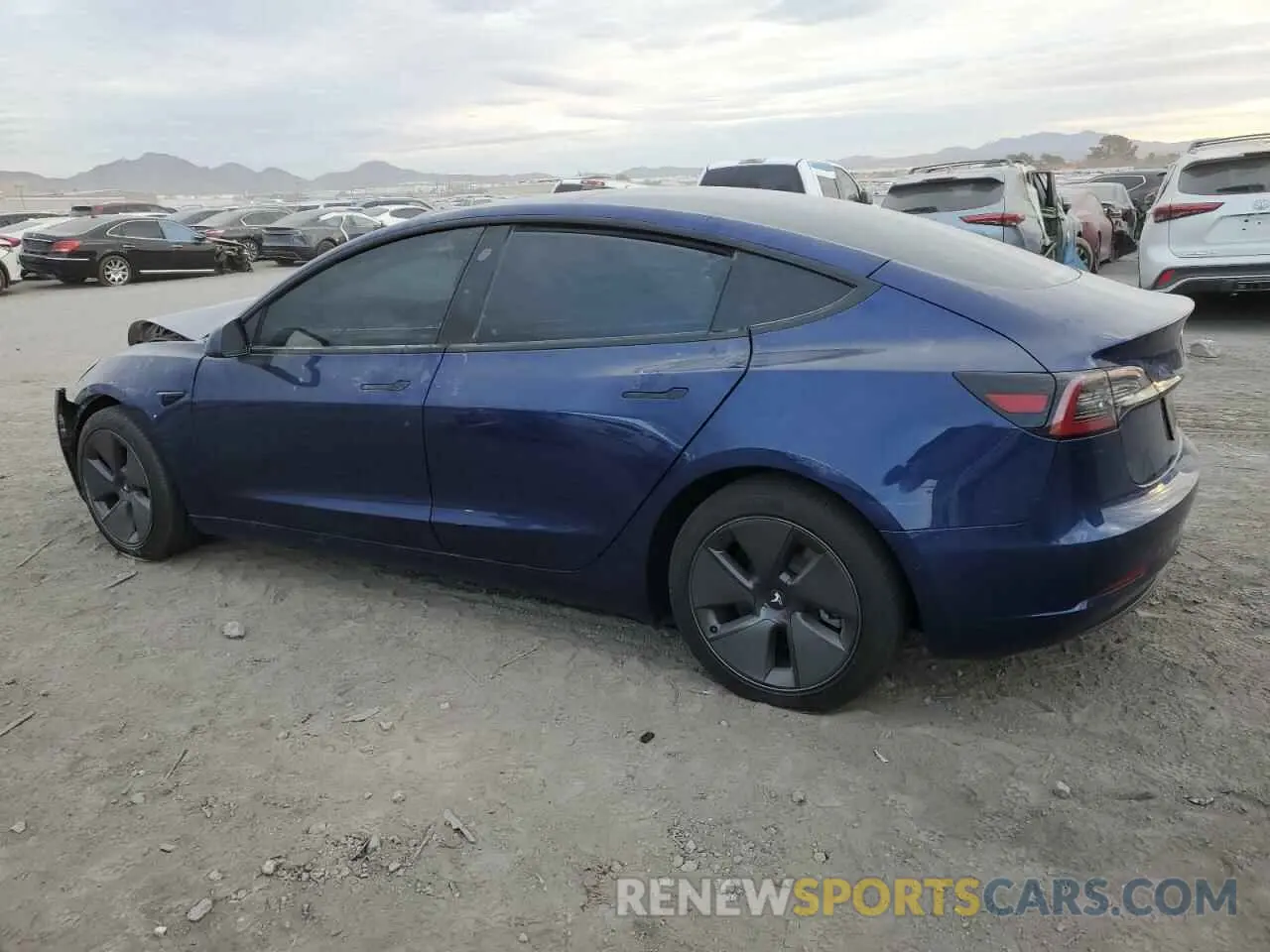 2 fotografías del automóvil dañado 5YJ3E1EB2MF055863 TESLA MODEL 3 2021
