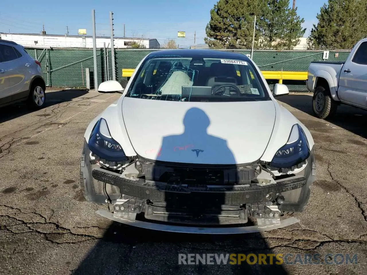 5 fotografías del automóvil dañado 5YJ3E1EB2MF065518 TESLA MODEL 3 2021