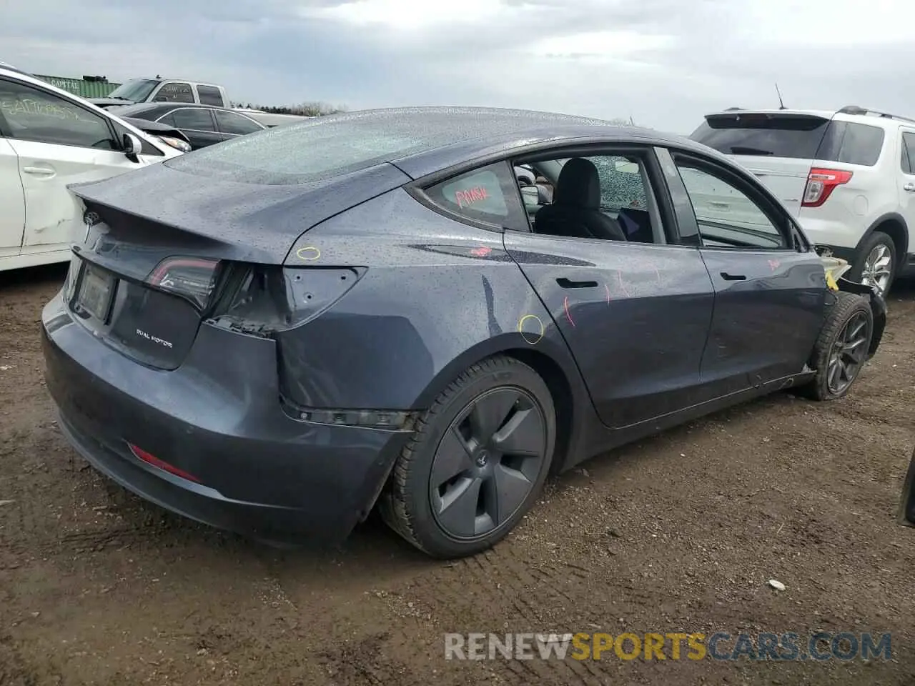 3 fotografías del automóvil dañado 5YJ3E1EB2MF066149 TESLA MODEL 3 2021