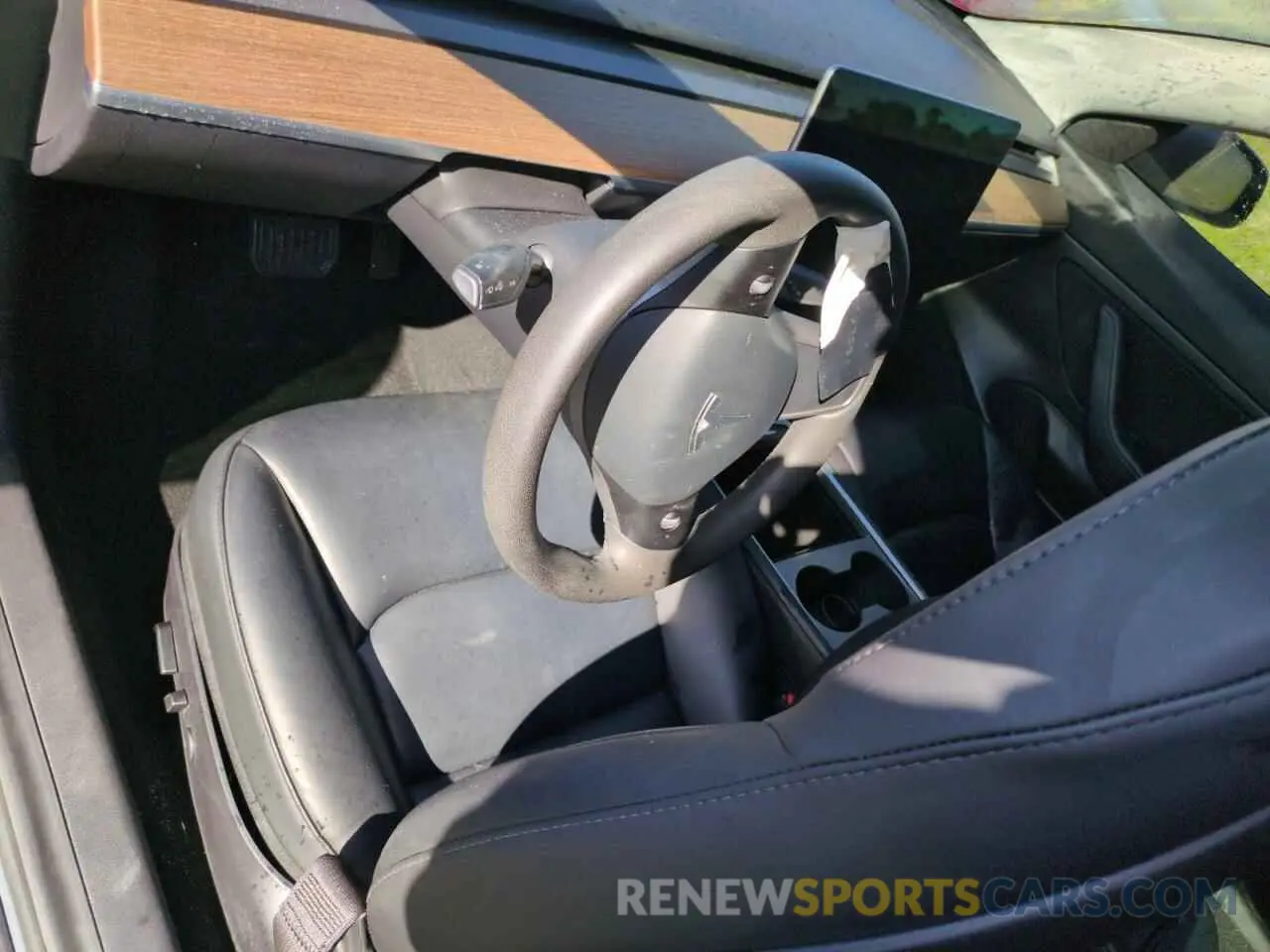 8 fotografías del automóvil dañado 5YJ3E1EB2MF848158 TESLA MODEL 3 2021