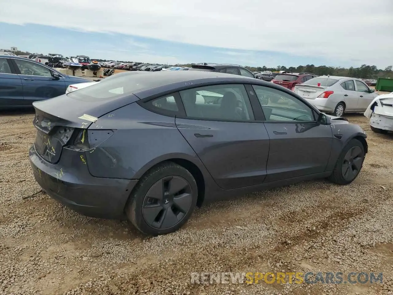 3 fotografías del automóvil dañado 5YJ3E1EB2MF902557 TESLA MODEL 3 2021
