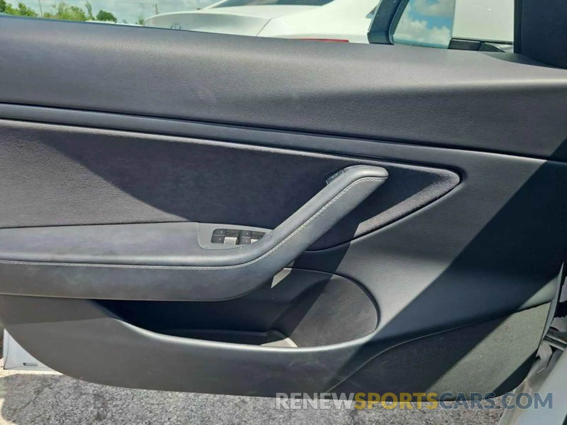 15 fotografías del automóvil dañado 5YJ3E1EB2MF924008 TESLA MODEL 3 2021