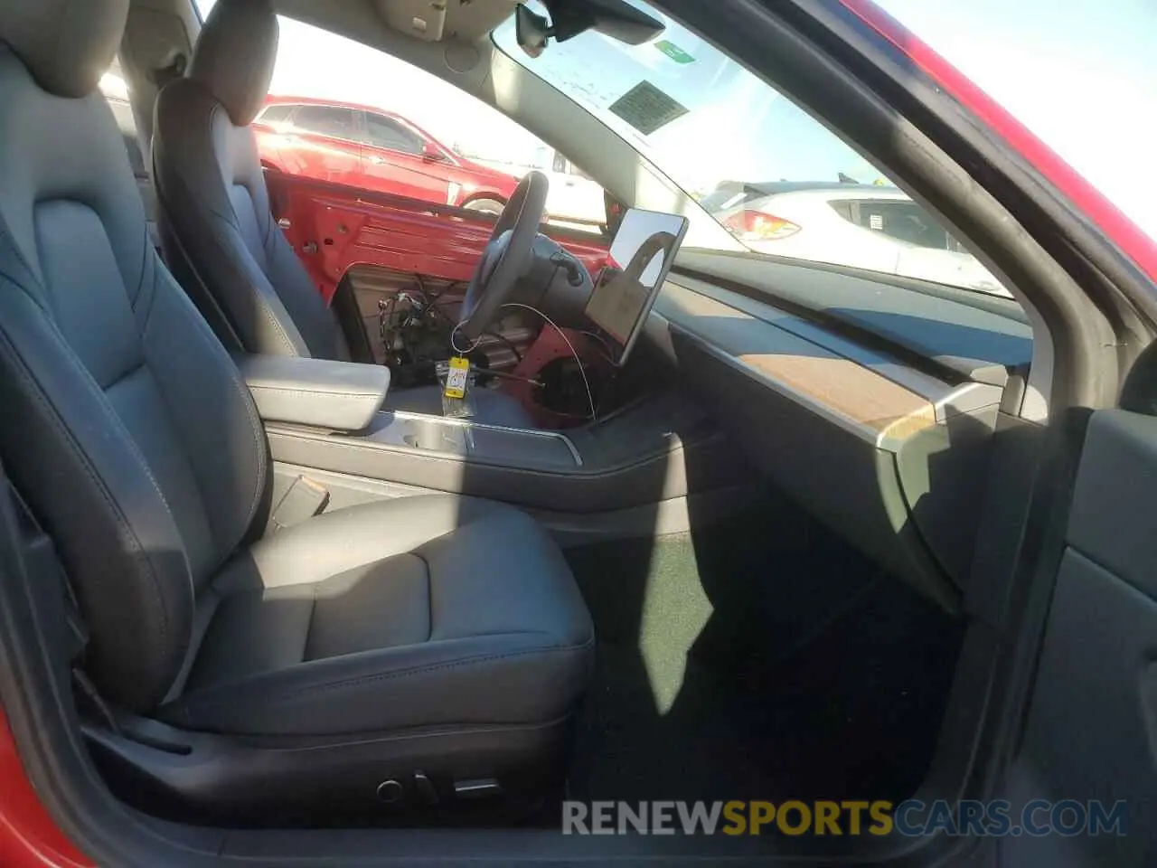 5 fotografías del automóvil dañado 5YJ3E1EB2MF924400 TESLA MODEL 3 2021