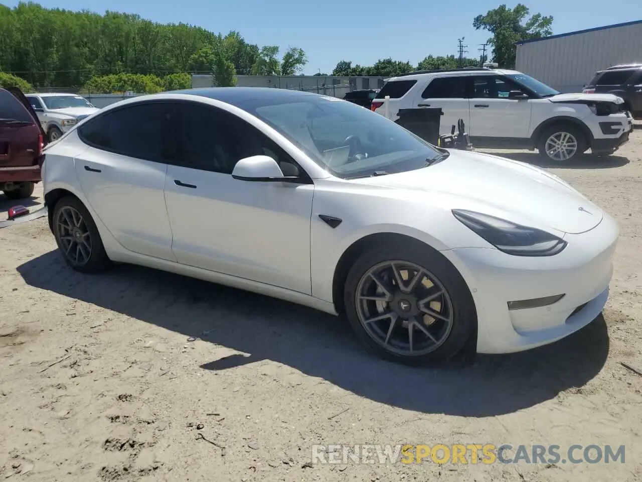 4 fotografías del automóvil dañado 5YJ3E1EB2MF937020 TESLA MODEL 3 2021