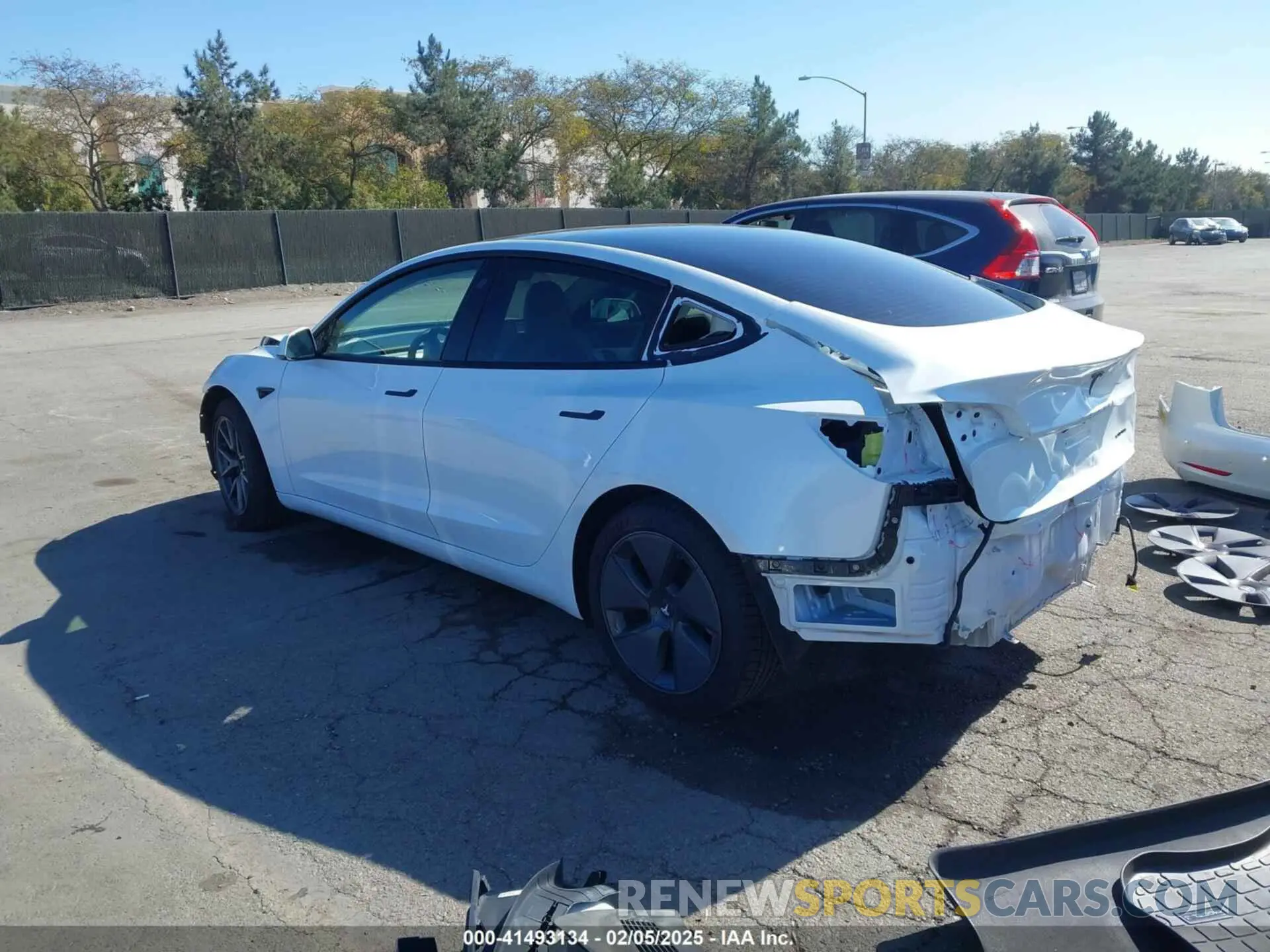 3 fotografías del automóvil dañado 5YJ3E1EB2MF937731 TESLA MODEL 3 2021
