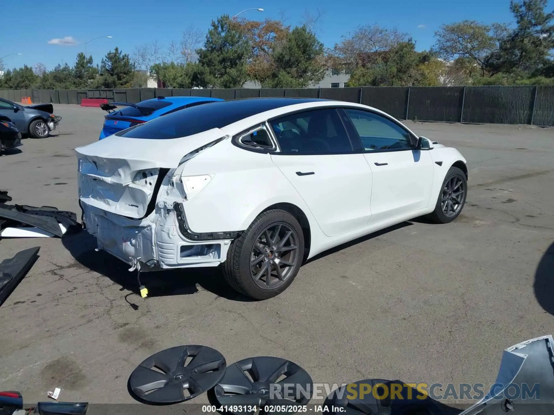 4 fotografías del automóvil dañado 5YJ3E1EB2MF937731 TESLA MODEL 3 2021