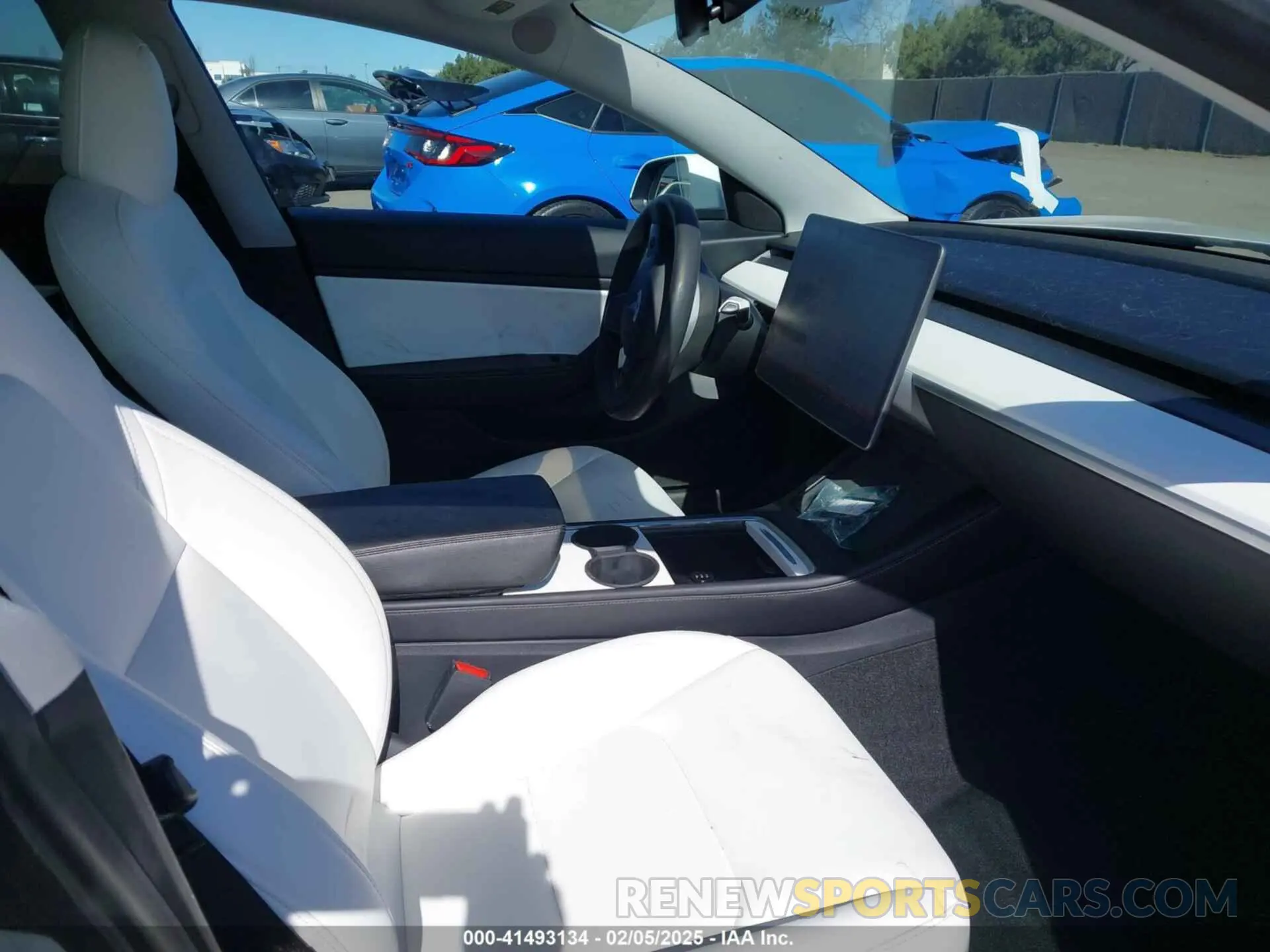 5 fotografías del automóvil dañado 5YJ3E1EB2MF937731 TESLA MODEL 3 2021
