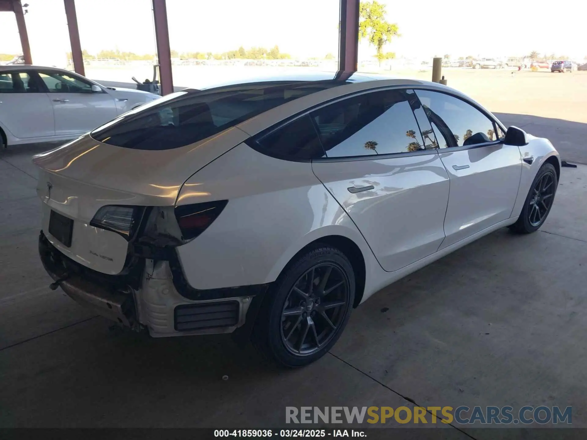 4 fotografías del automóvil dañado 5YJ3E1EB3MF003027 TESLA MODEL 3 2021