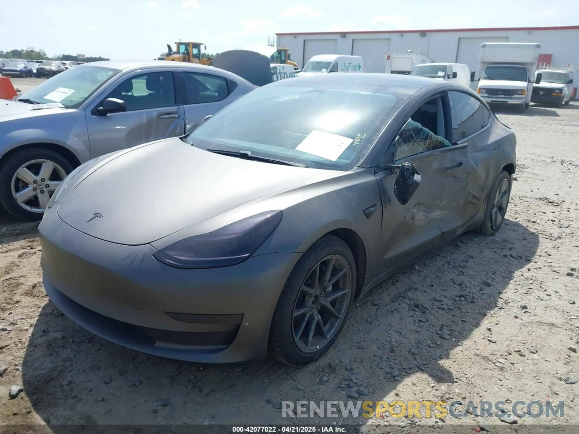 2 fotografías del automóvil dañado 5YJ3E1EB3MF014884 TESLA MODEL 3 2021