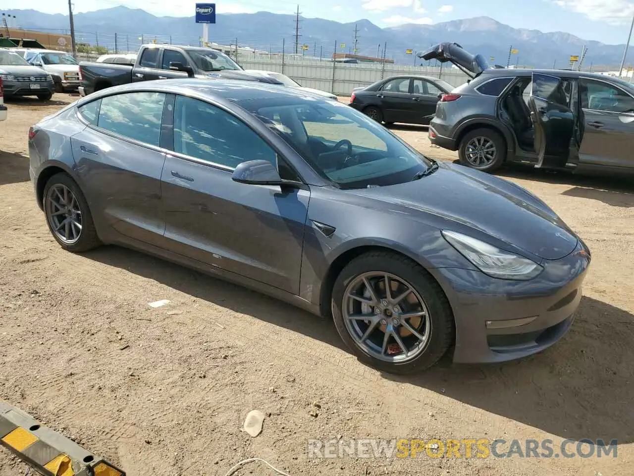 4 fotografías del automóvil dañado 5YJ3E1EB3MF862036 TESLA MODEL 3 2021