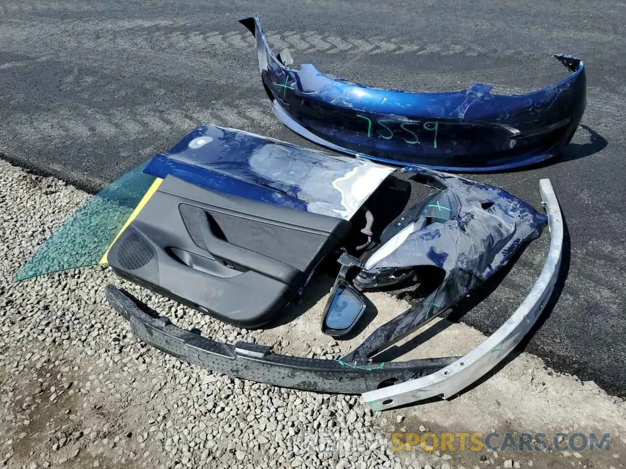 12 fotografías del automóvil dañado 5YJ3E1EB3MF916144 TESLA MODEL 3 2021