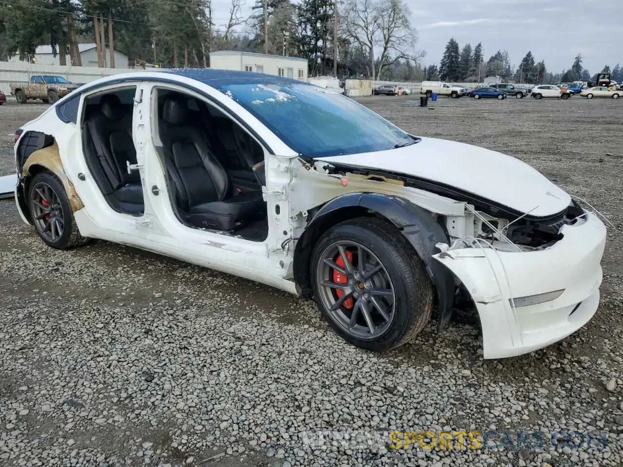 4 fotografías del automóvil dañado 5YJ3E1EB3MF927628 TESLA MODEL 3 2021