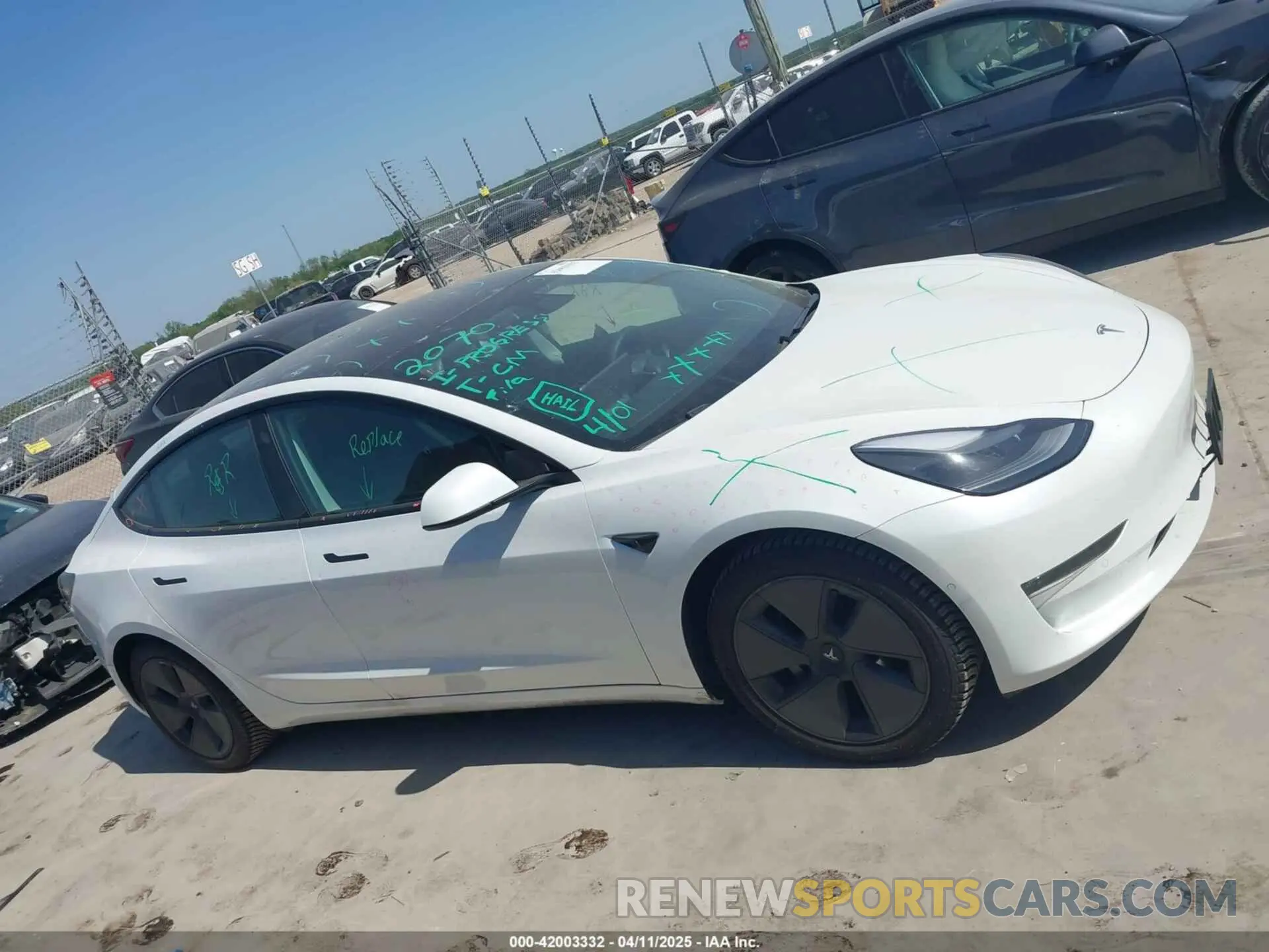 13 fotografías del automóvil dañado 5YJ3E1EB3MF928214 TESLA MODEL 3 2021