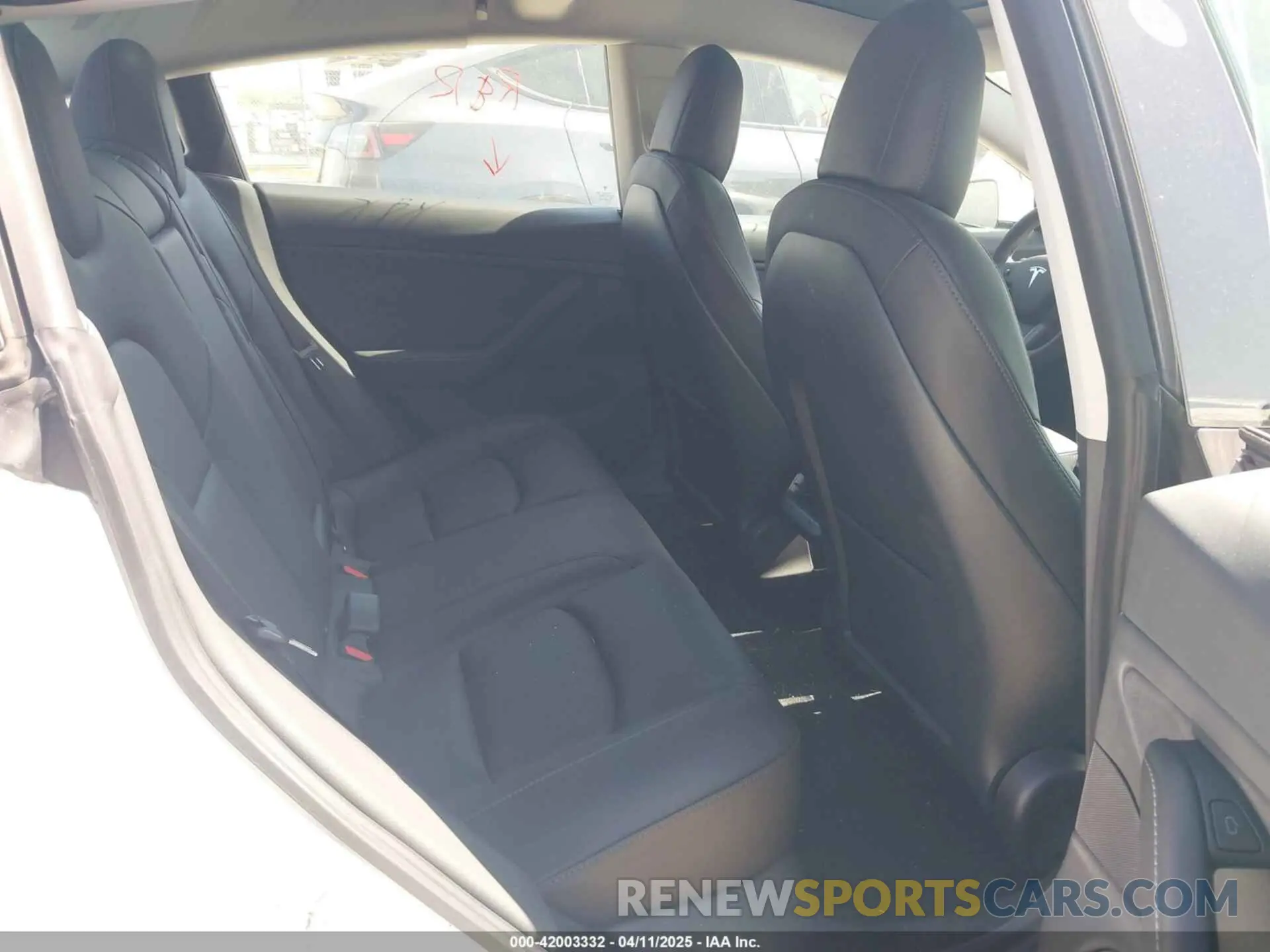 8 fotografías del automóvil dañado 5YJ3E1EB3MF928214 TESLA MODEL 3 2021